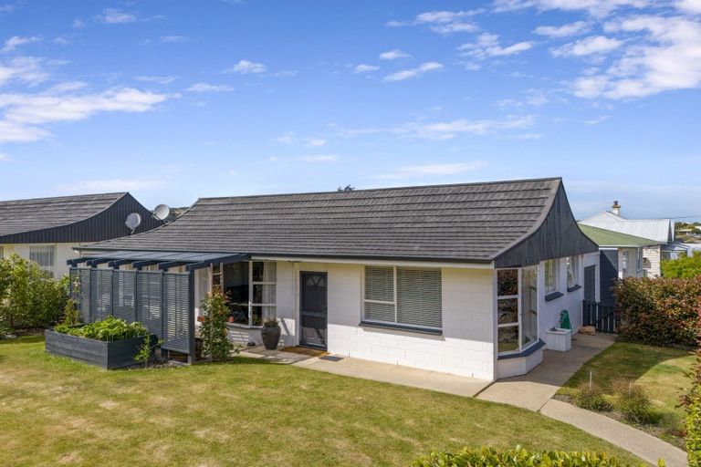 Photo of property in 49 Hull Street, South Hill, Oamaru, 9400