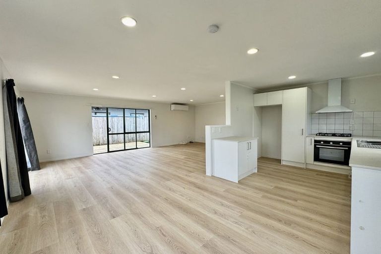 Photo of property in 47 Flat Bush Road, Clover Park, Auckland, 2023