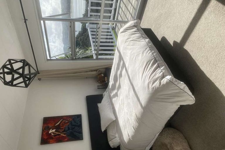 Photo of property in 44 Amorino Drive, Red Beach, 0932