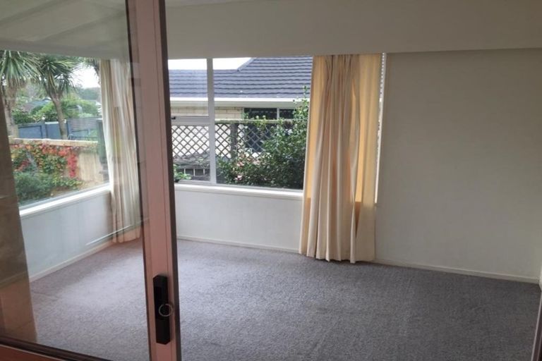 Photo of property in 37 Glendale Drive, Dinsdale, Hamilton, 3204