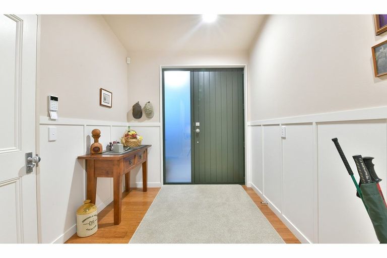 Photo of property in 26 Bayview Park Lane, Orewa, 0931