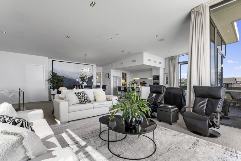 Photo of property in 108 Harbour Drive, Otumoetai, Tauranga, 3110