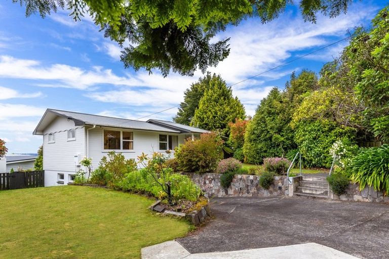Photo of property in 2/126 Guppy Road, Acacia Bay, Taupo, 3330