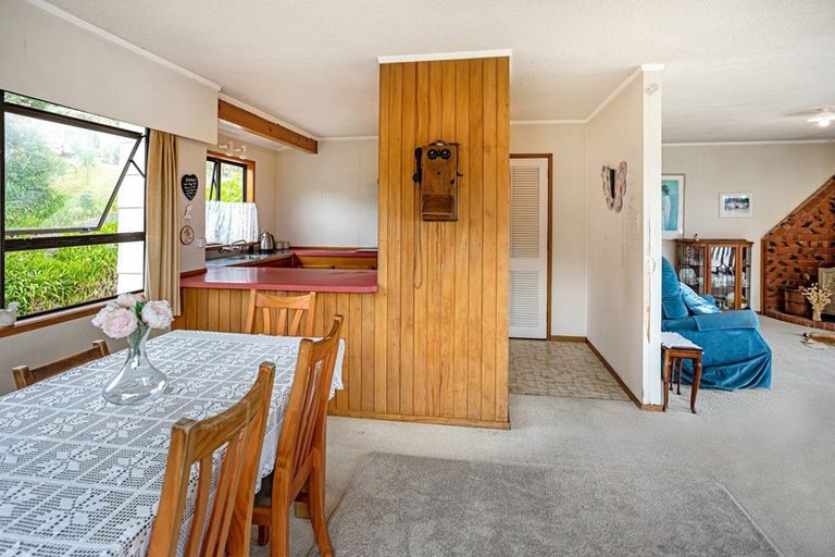 Photo of property in 24 Puketiro Place, Paihia, 0200