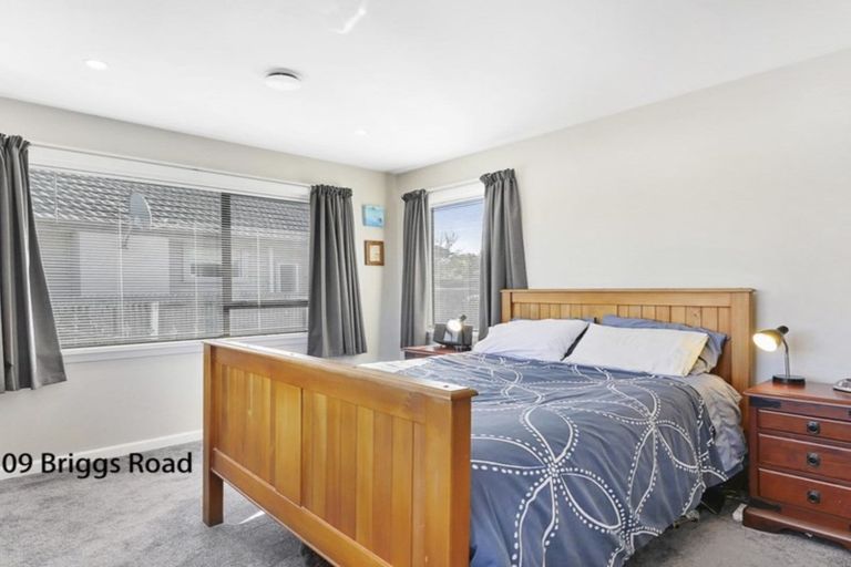 Photo of property in 107 Briggs Road, Shirley, Christchurch, 8052