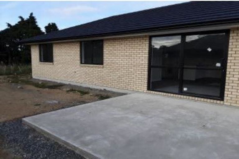 Photo of property in 108 Hinemoa Street, Levin, 5510