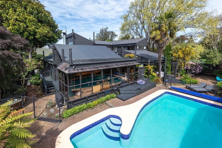 Photo of property in 45b Glenharrow Avenue, Avonhead, Christchurch, 8042