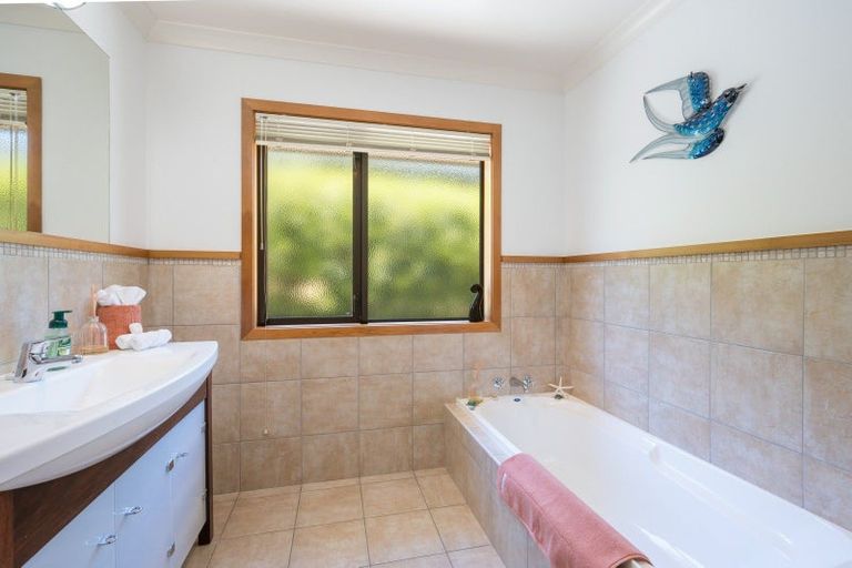 Photo of property in 12 Hillplough Heights, Richmond, 7020