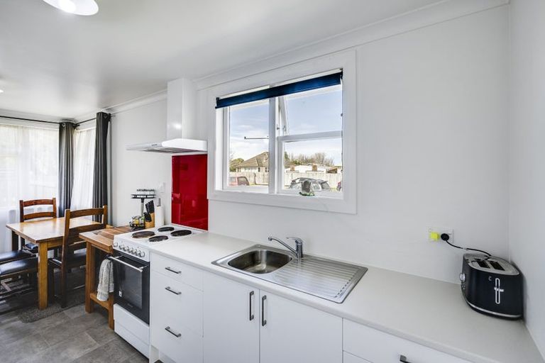 Photo of property in 1122 Jellicoe Street, Mayfair, Hastings, 4122