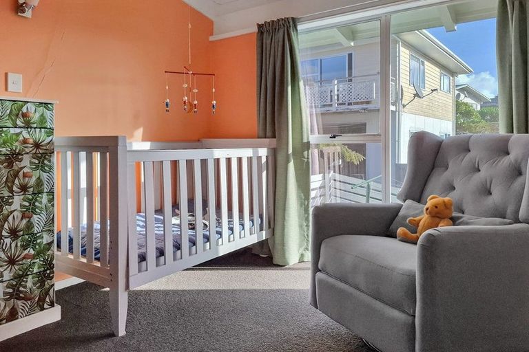 Photo of property in 2/36 Widmore Drive, Massey, Auckland, 0614