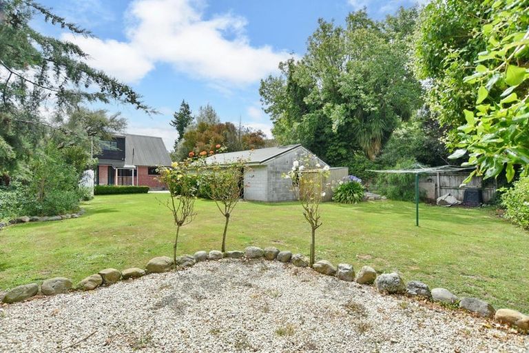 Photo of property in 37 Old Main North Road, Leithfield, Amberley, 7481