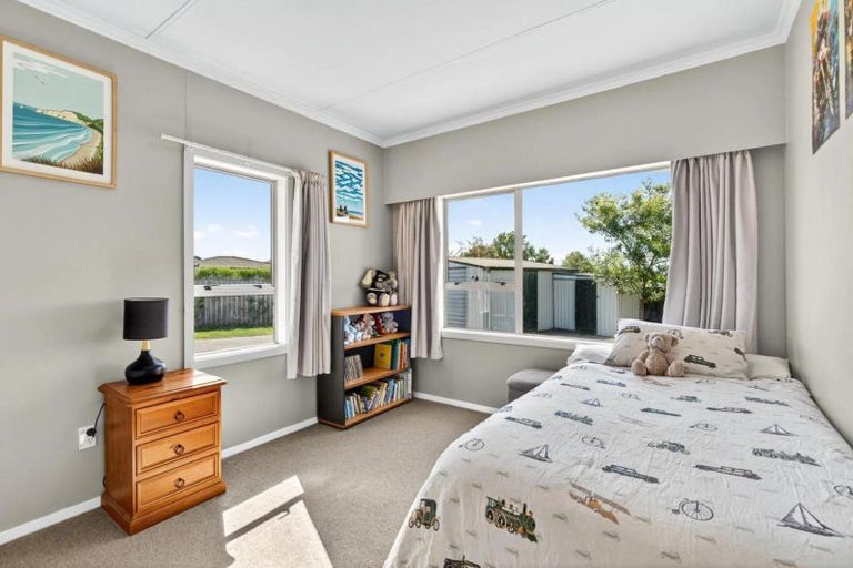 Photo of property in 16 Brookvale Road, Havelock North, 4130