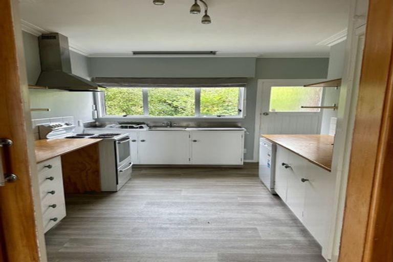 Photo of property in 8 Tahi Road, Paraparaumu Beach, Paraparaumu, 5032