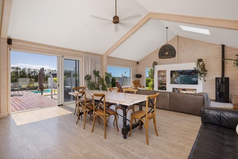 Photo of property in 40 Bell Road, Papamoa, Te Puke, 3187