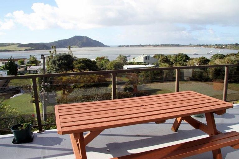 Photo of property in 11 Harbour View Road, Pukenui, Kaitaia, 0484