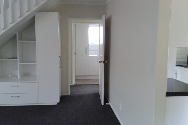 Photo of property in 90 Cunliffe Street, Churton Park, Wellington, 6037