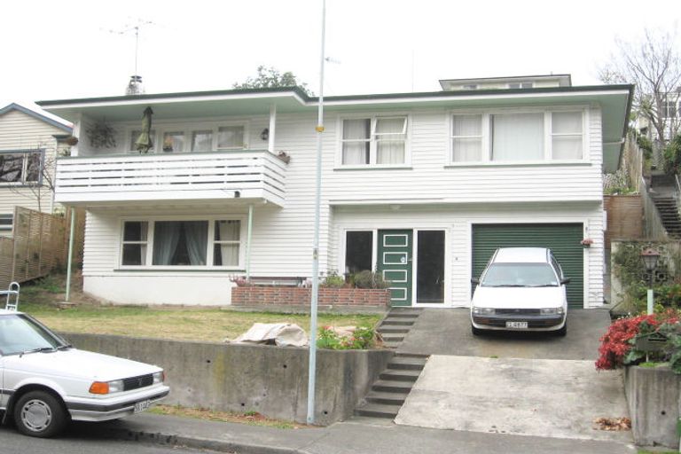 Photo of property in 73 Faraday Street, Hospital Hill, Napier, 4110