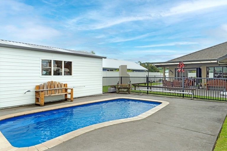 Photo of property in 7 Pohutukawa Grove, Lytton West, Gisborne, 4010