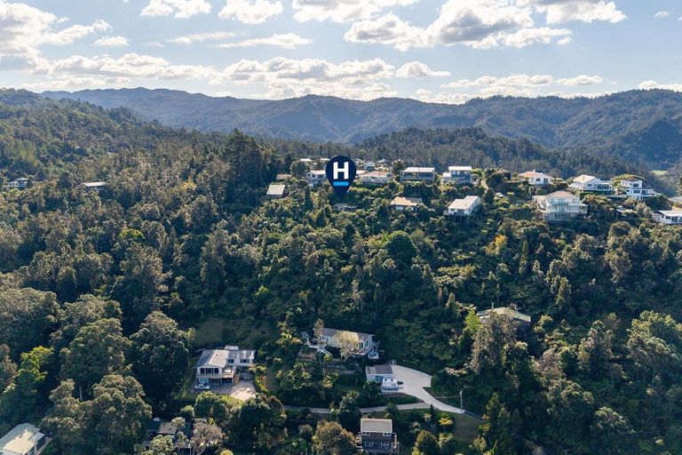 Photo of property in 40 Tairua Heights, Tairua, 3508