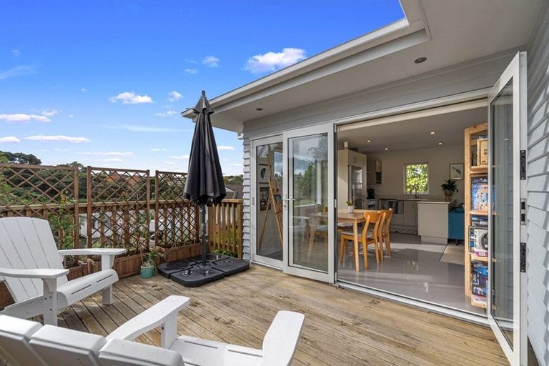 Photo of property in 3a Katrina Place, Massey, Auckland, 0614