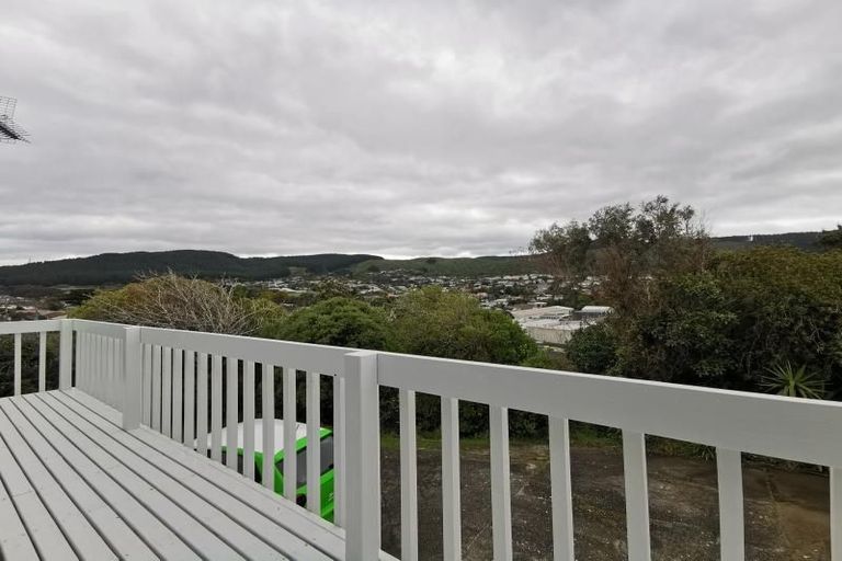 Photo of property in 3a Morgan Place, Tawa, Wellington, 5028