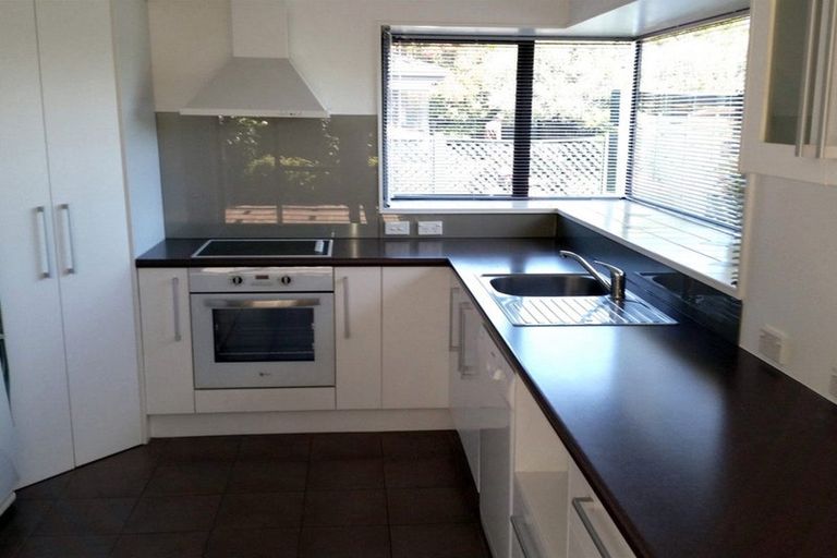 Photo of property in 37a Cardigan Bay Place, Addington, Christchurch, 8024