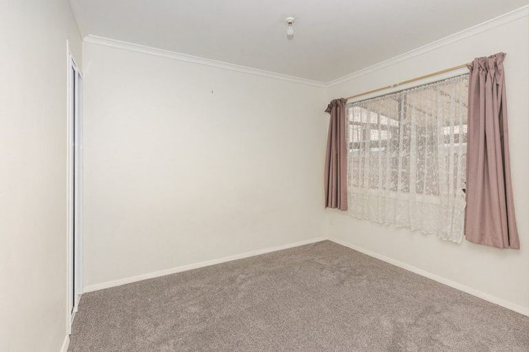 Photo of property in 19 Leeds Street, Milson, Palmerston North, 4414