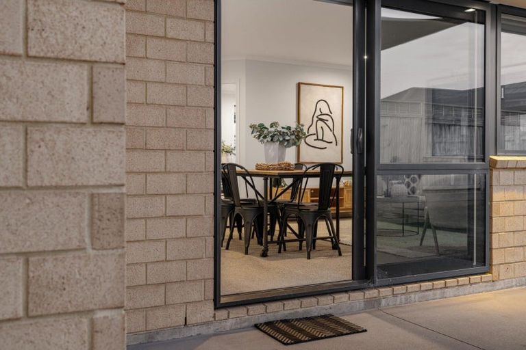 Photo of property in 15 Piata Street, Papamoa Beach, Papamoa, 3118