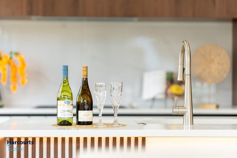 Photo of property in 30 Routley Drive, Glen Eden, Auckland, 0602