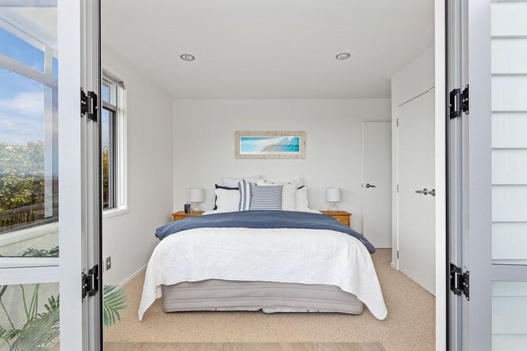 Photo of property in 23 Brampton Road, Snells Beach, 0920