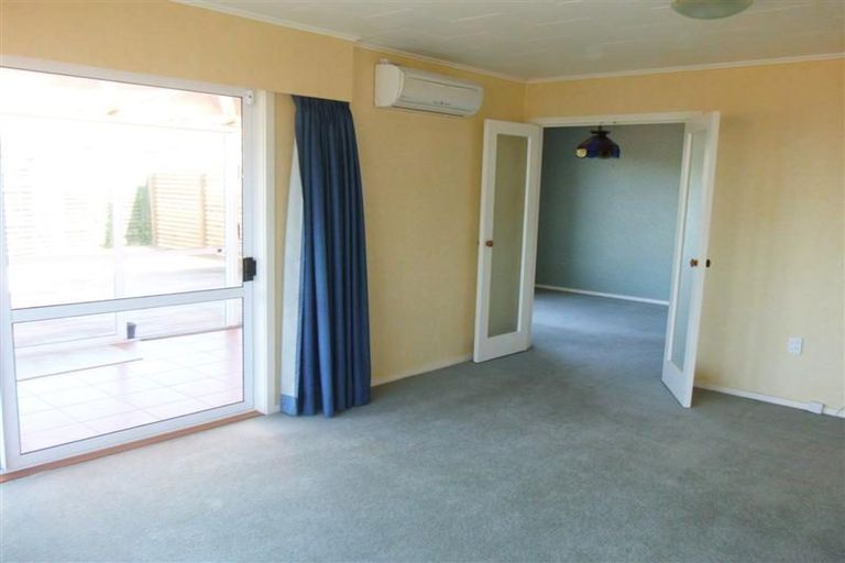 Photo of property in 11 Otira Grove, Kelson, Lower Hutt, 5010