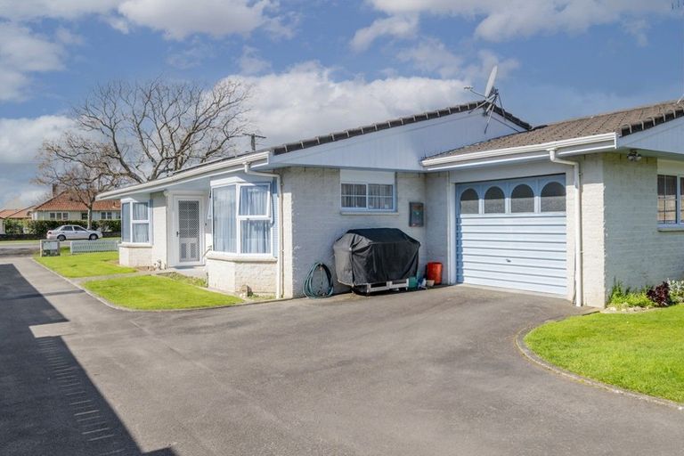 Photo of property in 550 Queen Street East, Levin, 5510