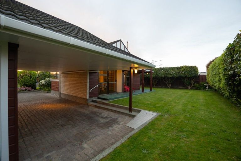 Photo of property in 20 Caulfield Place, Awapuni, Palmerston North, 4412