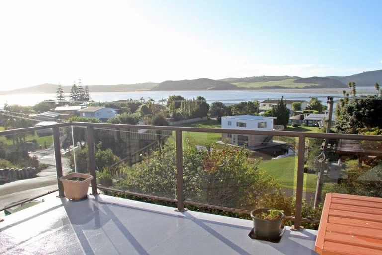 Photo of property in 11 Harbour View Road, Pukenui, Kaitaia, 0484
