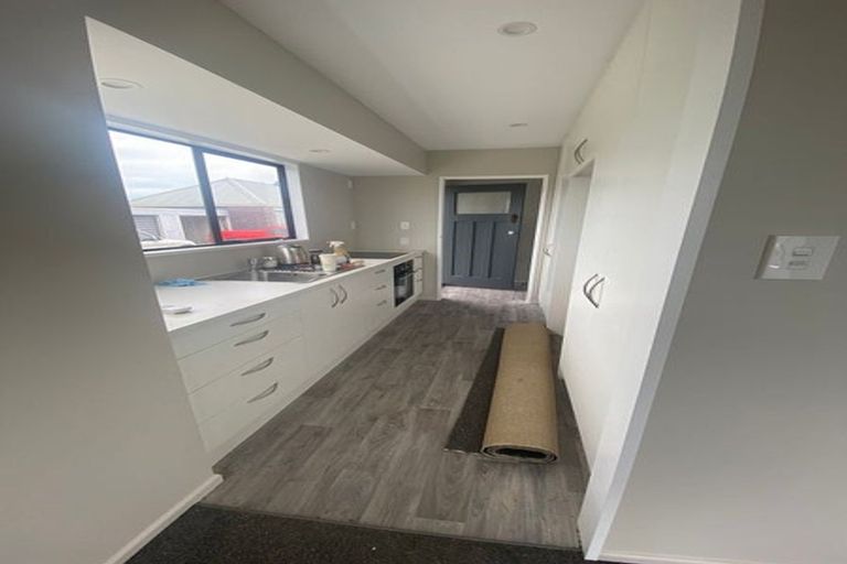 Photo of property in 1/33 Mortlake Street, Islington, Christchurch, 8042