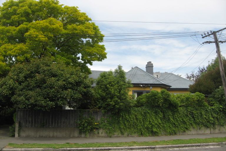 Photo of property in 6 Weston Road, St Albans, Christchurch, 8052