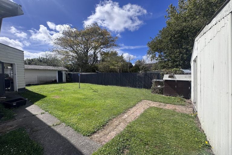 Photo of property in 13 Lyon Street, Marton, 4710