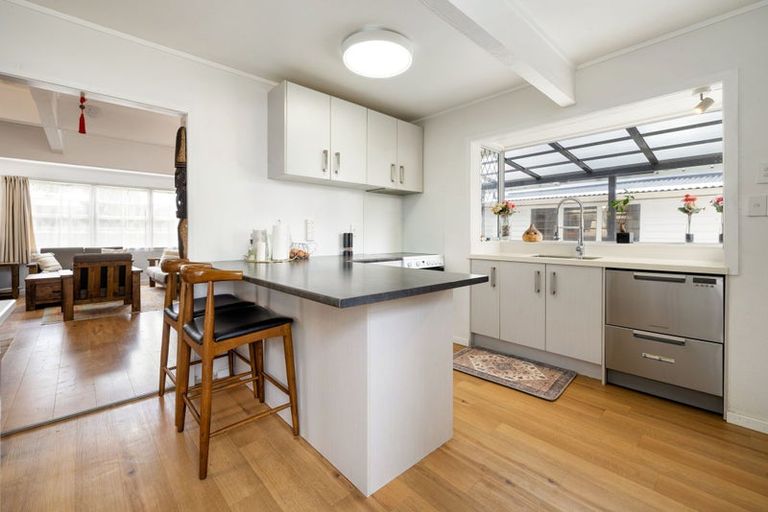 Photo of property in 1b Oak Avenue, Nawton, Hamilton, 3200