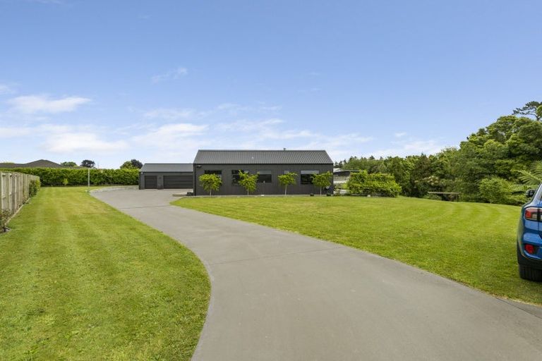 Photo of property in 9b Cross Street, Lepperton, New Plymouth, 4373