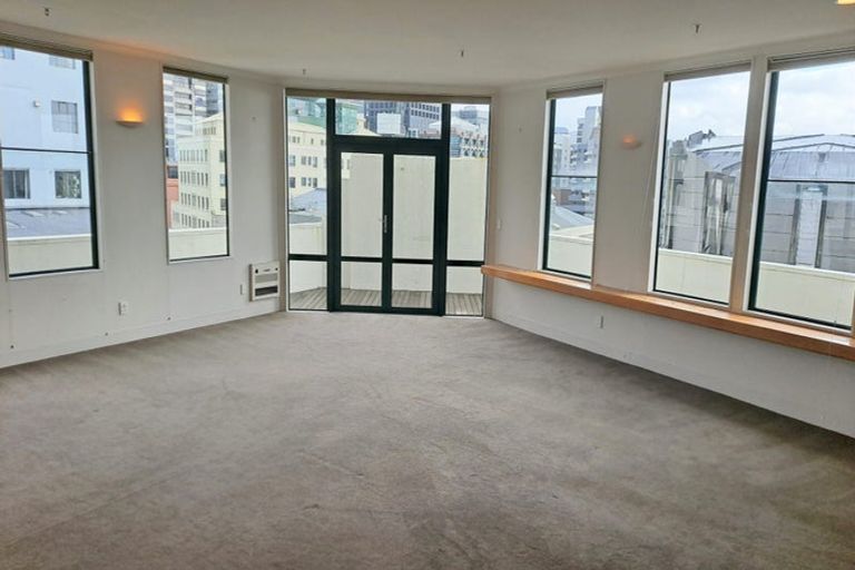 Photo of property in Civic Chambers Apartments, 24/25 Cuba Street, Te Aro, Wellington, 6011