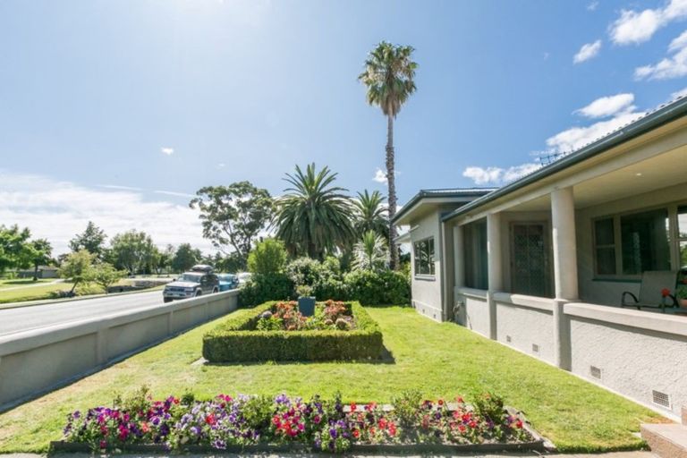 Photo of property in 6 Douglas Mclean Avenue, Marewa, Napier, 4110
