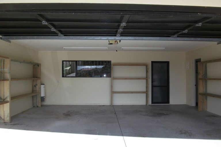 Photo of property in 14 St Clair Place, Browns Bay, Auckland, 0630
