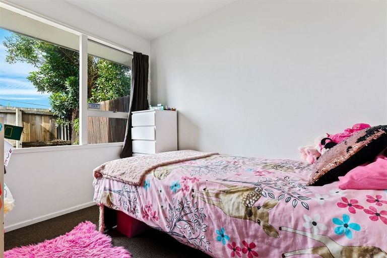 Photo of property in 2/468a Greers Road, Bishopdale, Christchurch, 8053