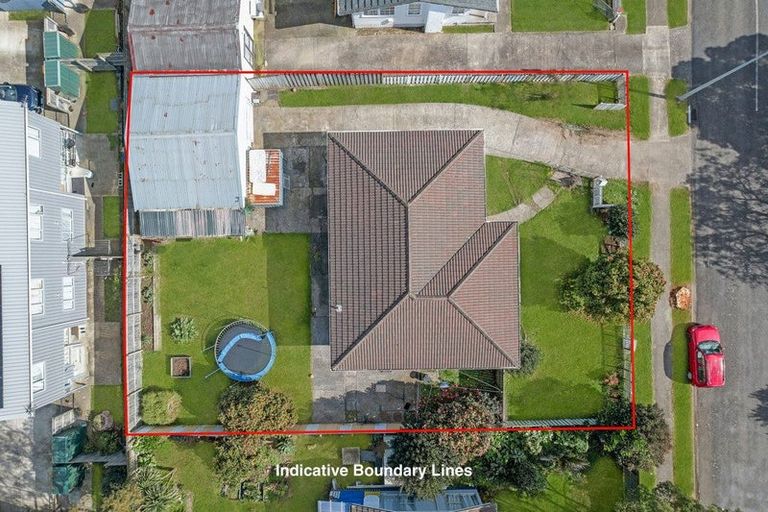 Photo of property in 14 Bedlington Avenue, Manurewa, Auckland, 2102
