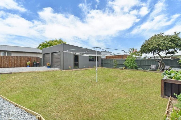 Photo of property in 150 West Belt, Rangiora, 7400