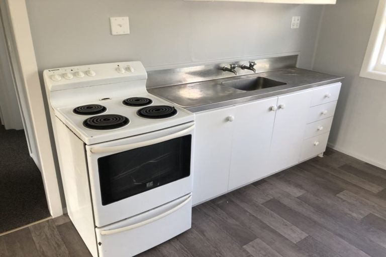 Photo of property in 99b Kawaha Point Road, Kawaha Point, Rotorua, 3010