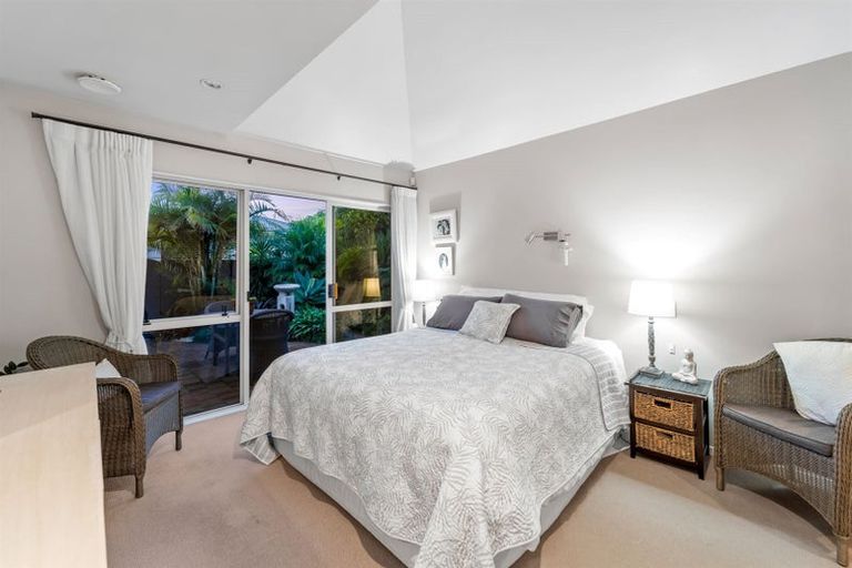 Photo of property in 1/8 Fenwick Avenue, Milford, Auckland, 0620