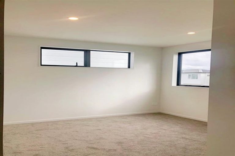 Photo of property in 50 Opoka Street, Papakura, 2110