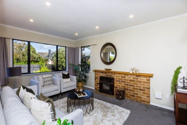 Photo of property in 63 Kashmir Avenue, Clouston Park, Upper Hutt, 5018