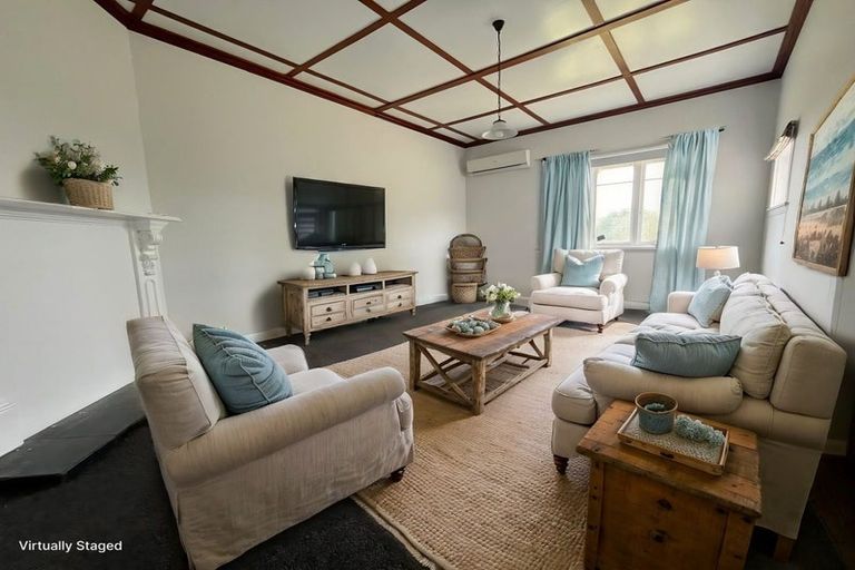 Photo of property in 62 Church Road, Ardmore, Papakura, 2582